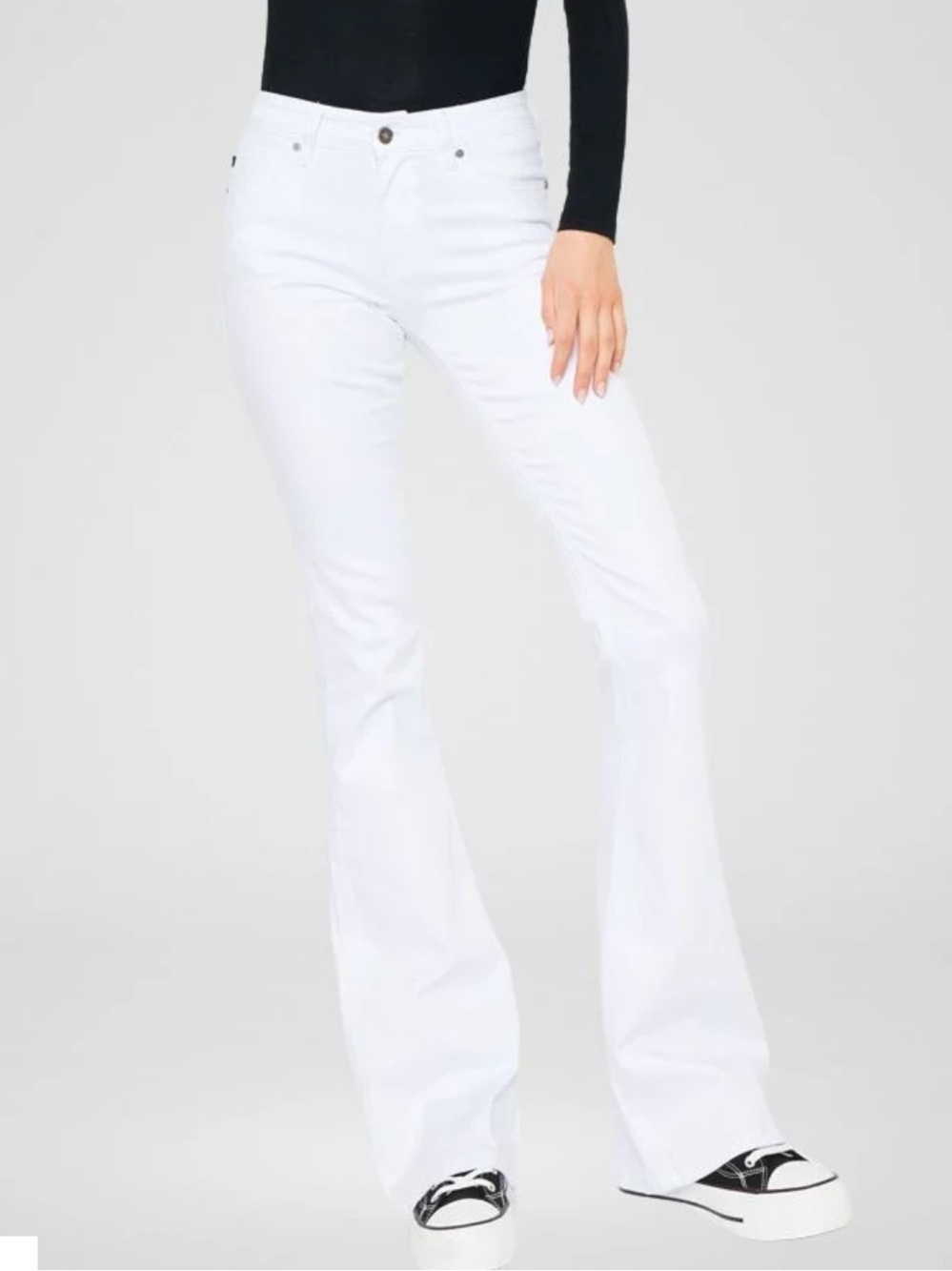 NWT KANCAN alaska mid rise flare jeans white size 28x34